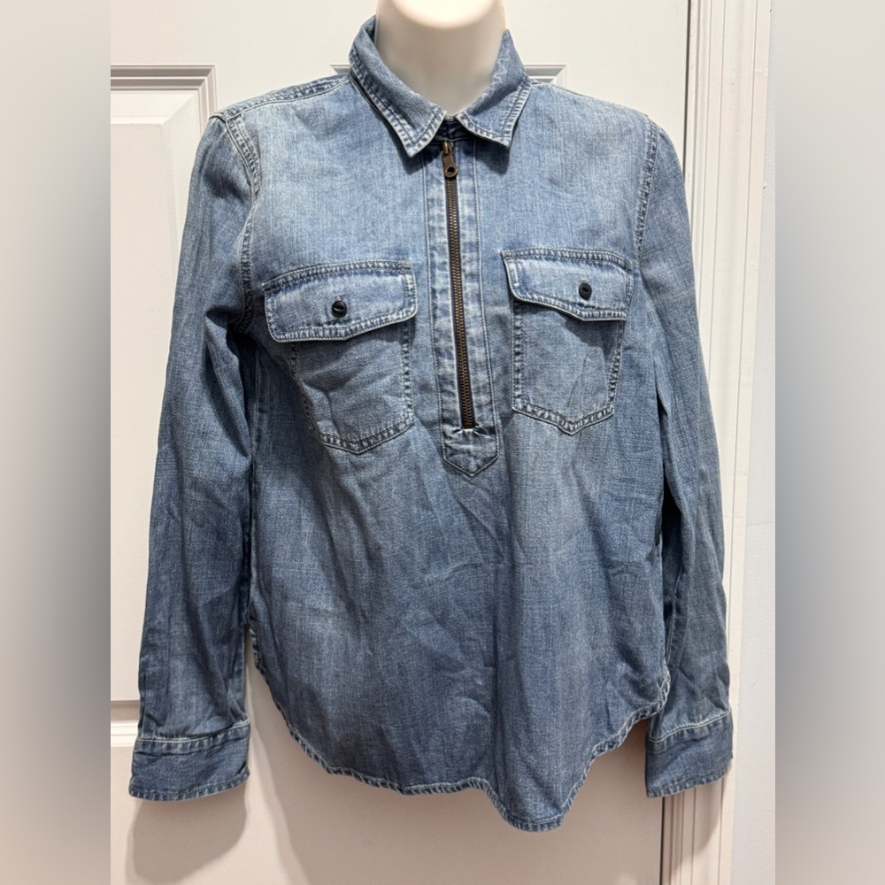 Madewell Blue Denim chambray top 1/2 zip